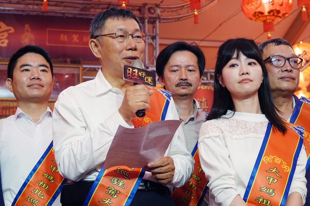 柯文哲上午再度否認「蔡柯配」傳聞，並表示台北市長較副總統能做更多事。（攝影：羅佳蓉）