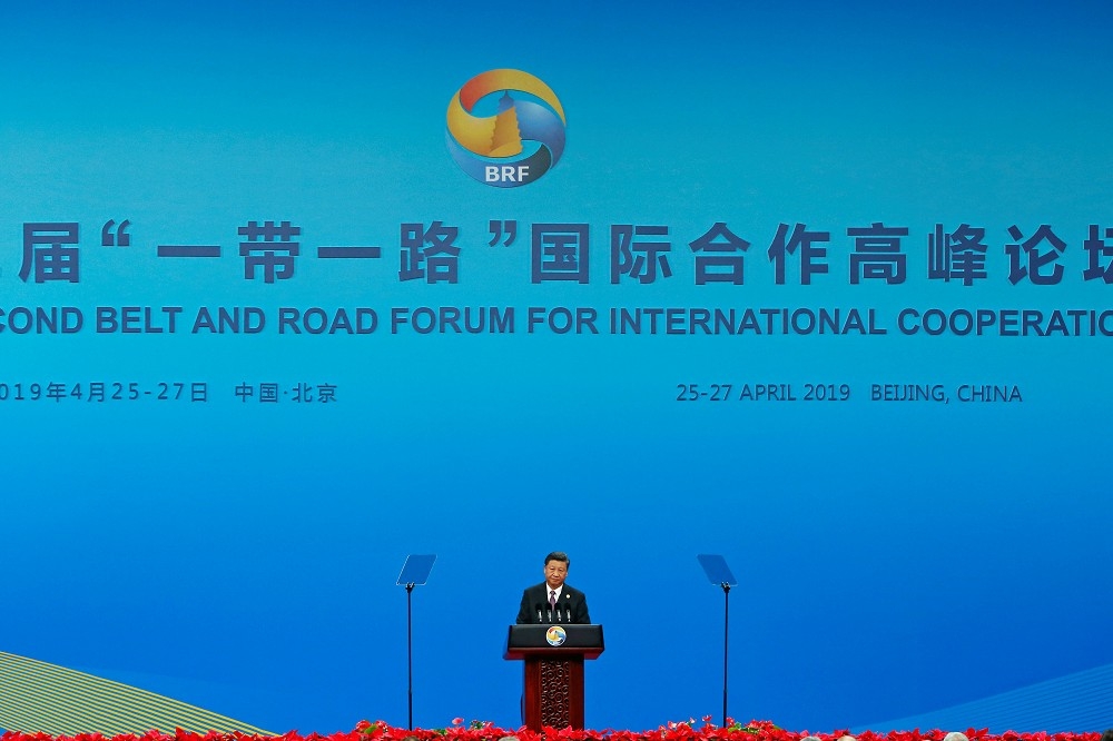 26日中國國家主席習近平在第二屆中國「一帶一路」國際合作高峰論壇開幕式發表演講。（湯森路透）