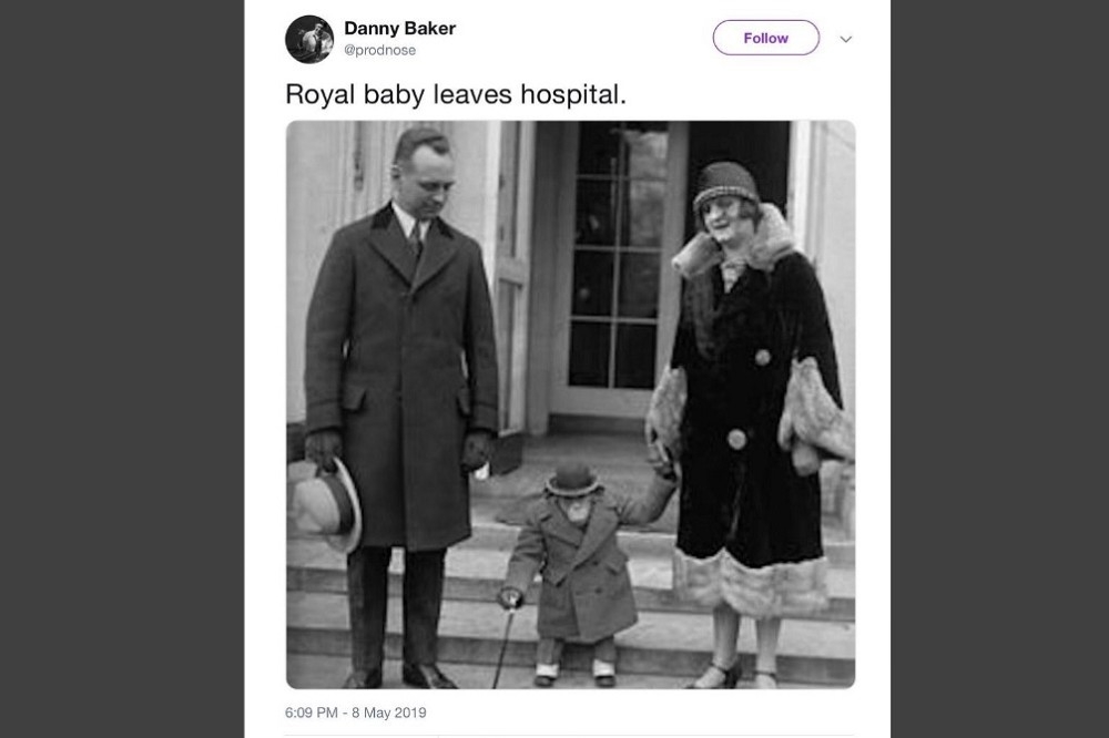 《BBC》主持人貝克8日張貼星星照片影射王室寶寶。（取自推特）