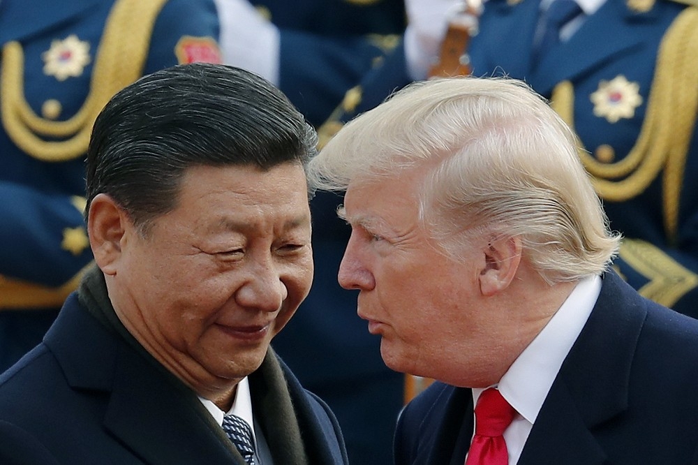 現在美國對中國「經濟牌」的威力已轉弱，美國要再壓中國，就只能進一步運用政治牌和國安牌。大戲還在後頭。（美聯社）