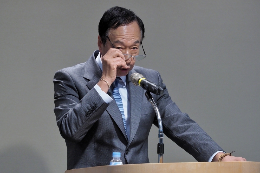 鴻海董事長郭台銘一度欲前往61凱道造勢現場，事實上韓營已作好準備，一旦郭董到場將由蔡正元負責迎接陪同上台，避免擦槍走火的意外狀況。（攝影：張家銘）