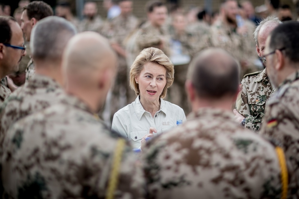 德國國防部長范德賴恩（Ursula von der Leyen）2日獲得歐盟提名任歐盟執委會主席。（湯森路透）