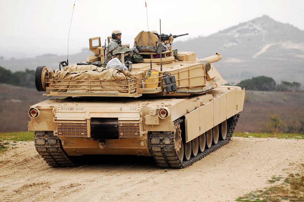 M1A2戰車，本次軍購美國也特意將型號「客製化」為M1A2T，T則代表「台灣」。（照片取自國外軍事網站）