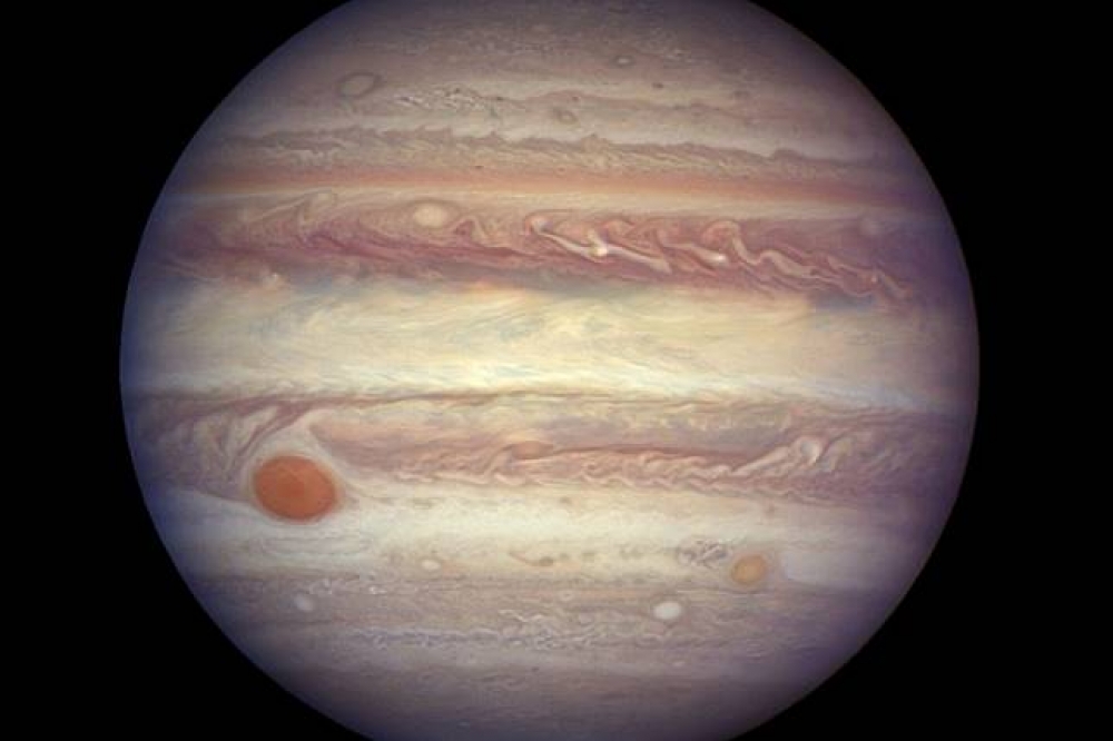 11日NASA首次近距離拍攝到木星上大紅斑的影像。（美聯社）