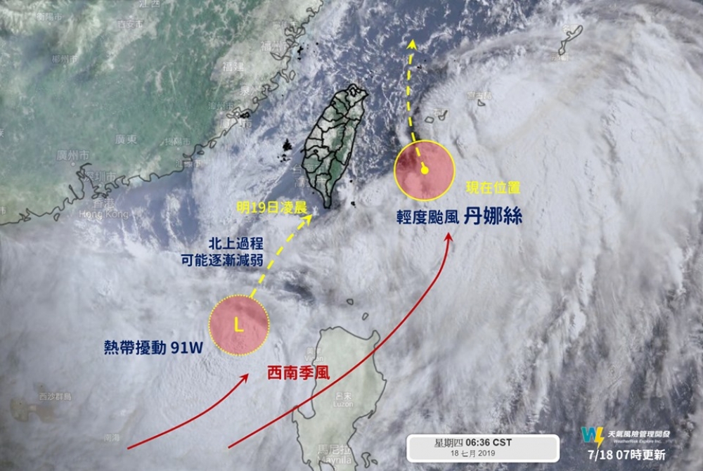 丹娜絲颱風下方的熱帶性低氣壓形成颱風百合的機率不大，但中南部仍要慎防其外圍環流帶來的雨勢。（圖片取自天氣風險公司臉書）