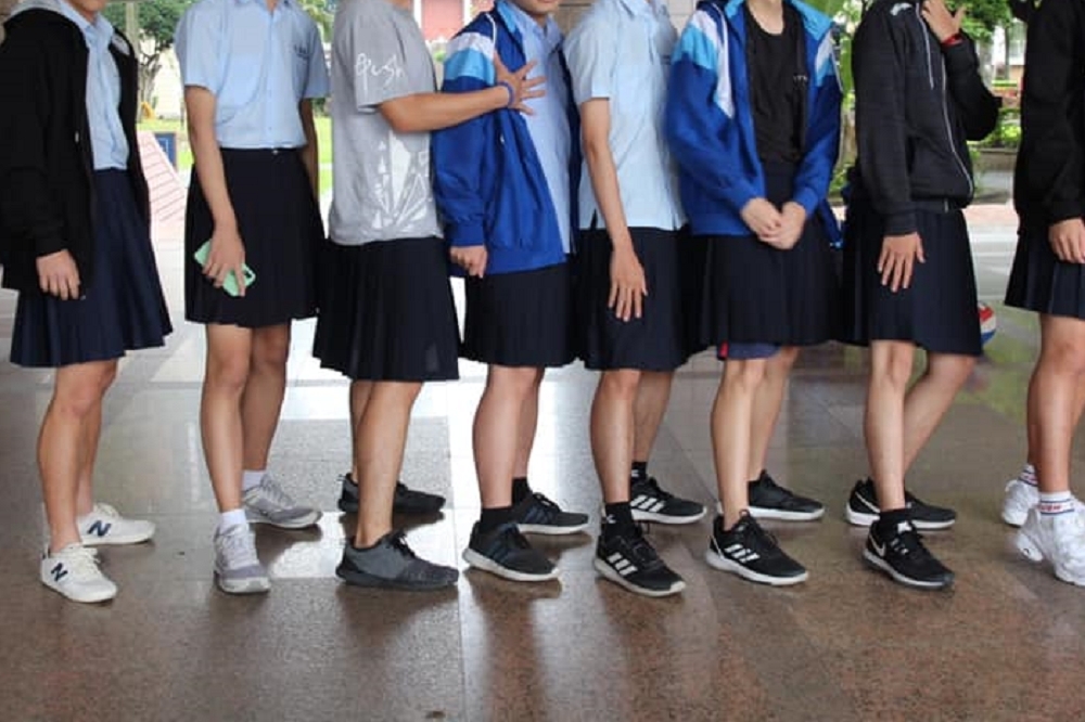 板橋高中全國首例，新學年度男、女皆可著裙裝上學。（取自板中學生會臉書）