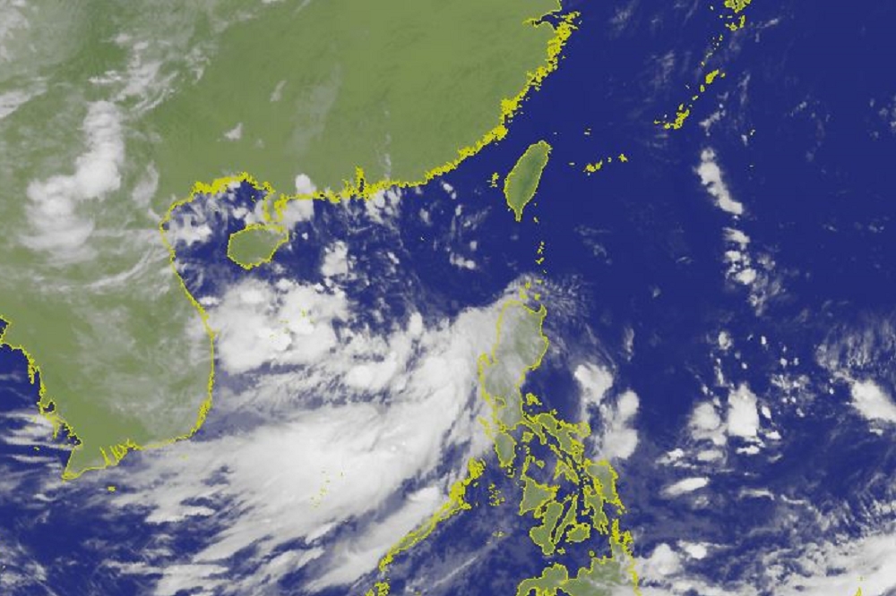 第7號颱風韋帕恐生成，自8月1日起南方低壓帶北抬，花東及南部地區整天皆有局部短暫雷雨或雷雨。（圖片取自氣象局）