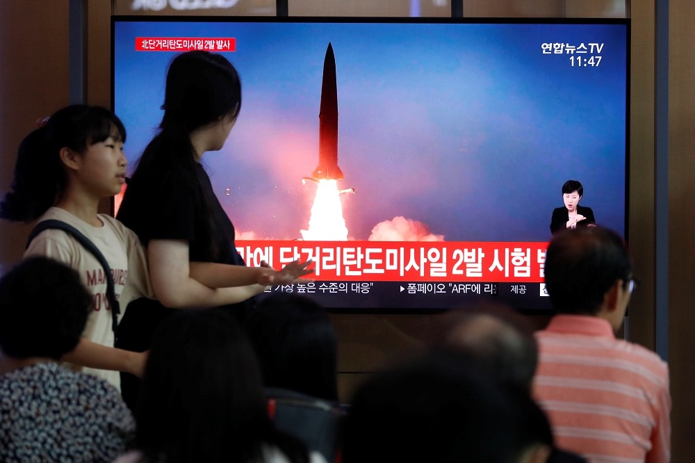 北韓2日凌晨又發射不明飛行器。（湯森路透）