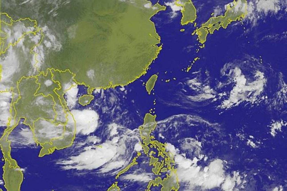 可望26日形成的第9號颱風「尼莎」路徑各國對其的預測分歧極大，連我國氣象專家們也持不同看法。（翻攝自中央氣象局）