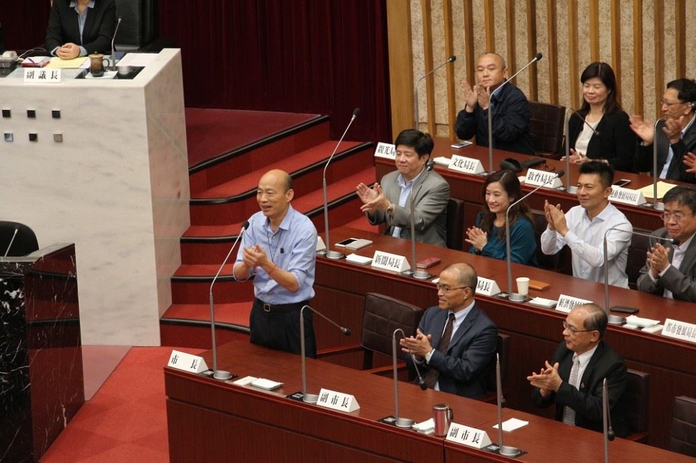國民黨「本命區」高雄立委選情受到韓市府聲勢牽動，地方現評估席次「坐2」有機會，「望3」要再看看。（高市府提供）