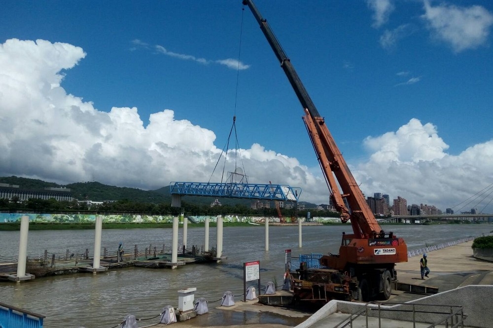 台北市水利處29日宣布，29日20時啟動河川區車輛「只出不進」的管制。（取自水利處）