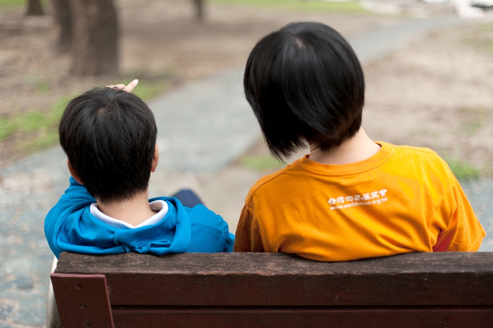 在聯合國《兒童權利公約》通過滿30周年之際，台灣世界展望會邀請大眾一同重視台灣兒少的受保護權。（台灣世界展望會提供）