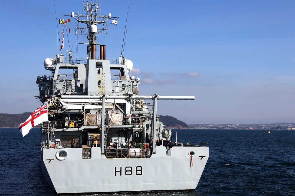 英國測量船艦企業號（H88）行經台灣海峽，國防部表示已全程掌握，並無異狀。（取自英國海軍官網）