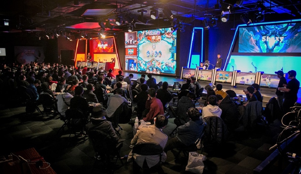 《降臨！遠古巨龍》臺韓明星對抗賽有許多玩家熱情參與。