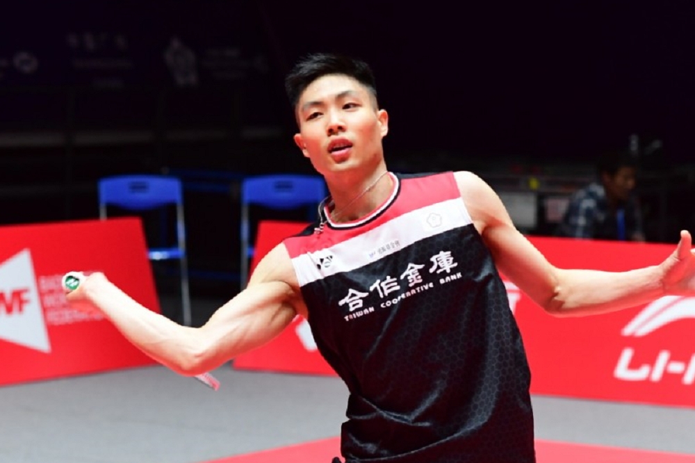 羽球年終總決賽（BWF）「台灣一哥」周天成取2連勝。（取自HSBC BWF WORLD）