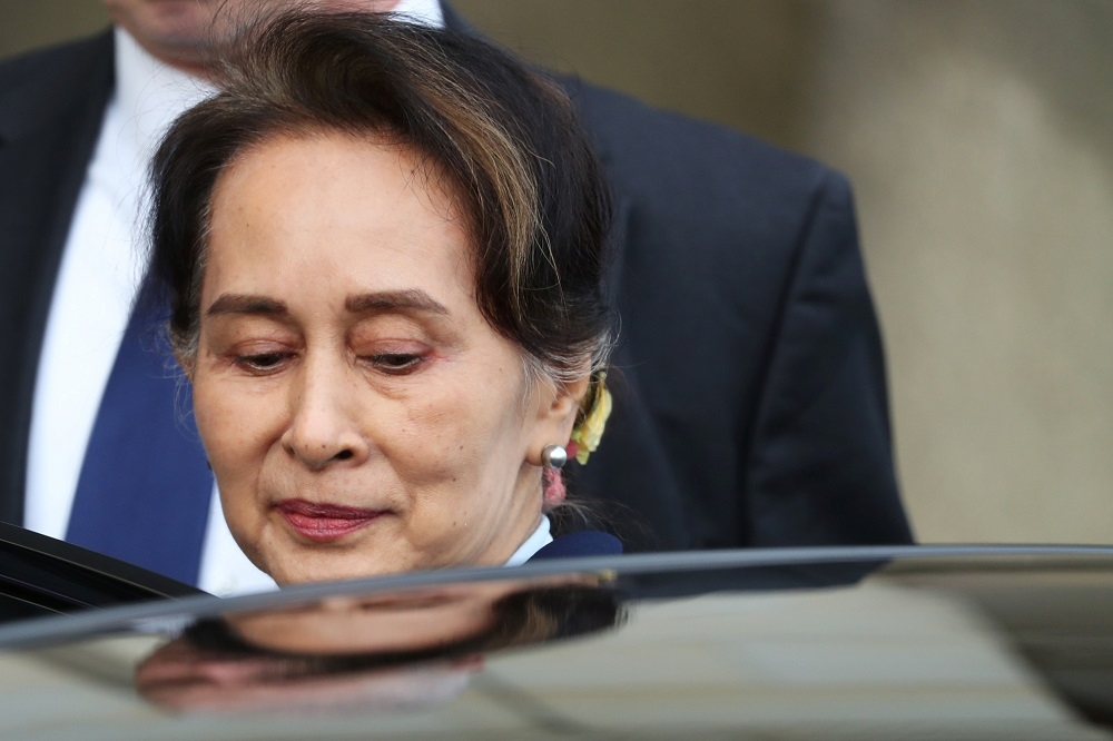 緬甸的國務資政翁山蘇姬，親自赴荷蘭海牙的聯合國國際法庭為羅興亞種族屠殺的指控辯護。（湯森路透）