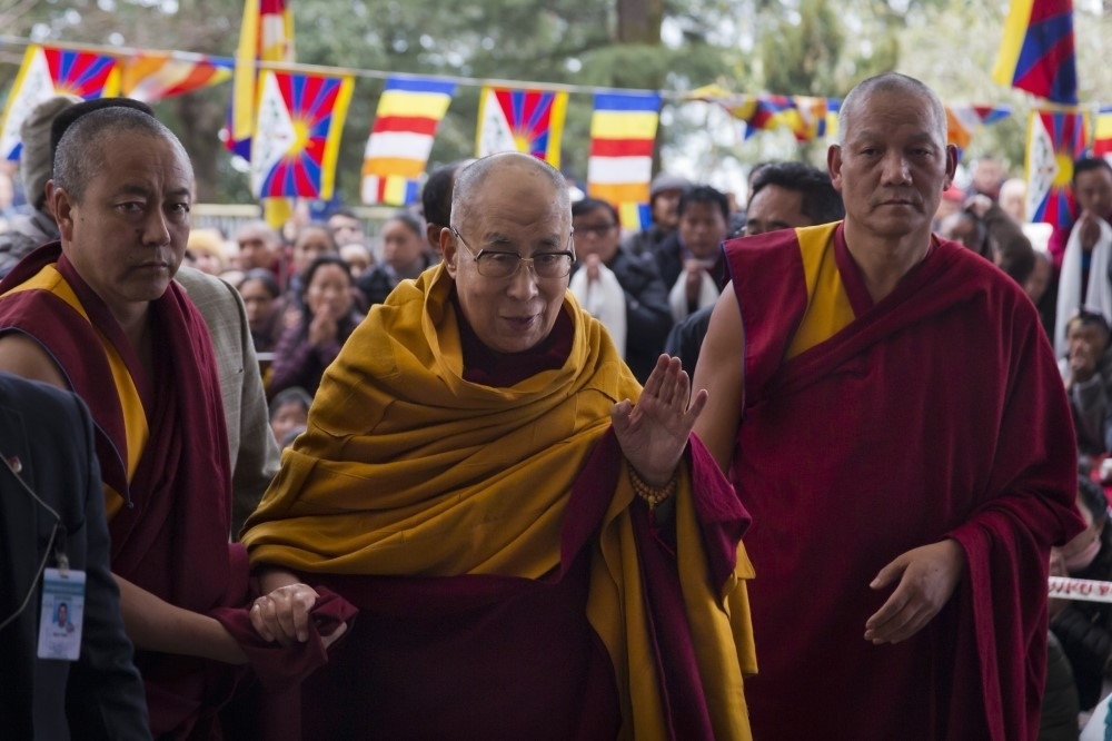 藏人行政中央官方的決議文指出，只有第14世達賴喇嘛有權決定轉世的認證方式。（湯森路透）