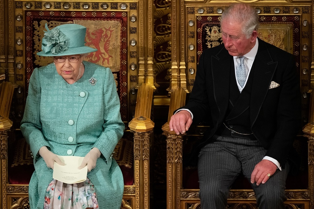 93歲的英國女王伊莉莎白二世19日出席國會開議。（湯森路透）