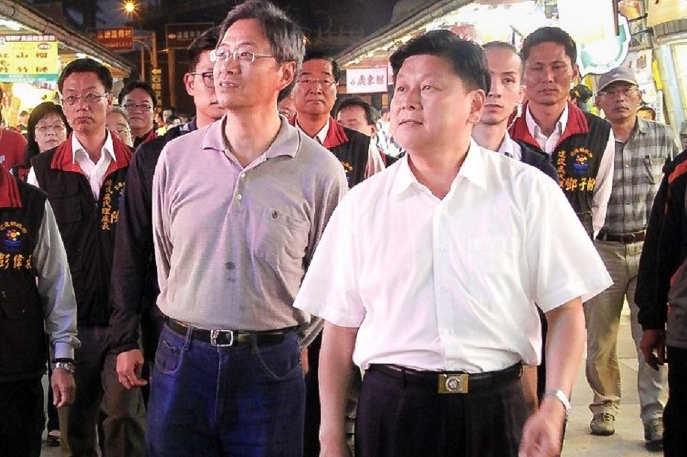 花蓮泛藍分裂，國民黨副總統提名人張善政27日又改稱「支持一位最能夠下架民進黨立委候選人的人選」。（取自傅崐萁臉書）
