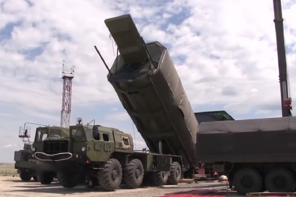 俄國超高音速飛彈27日正式服役。（取自影片）