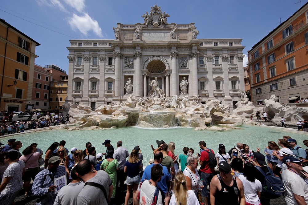 羅馬是歷史悠久的古城，特雷維噴泉是該城最大的巴洛克式噴泉。（湯森路透）