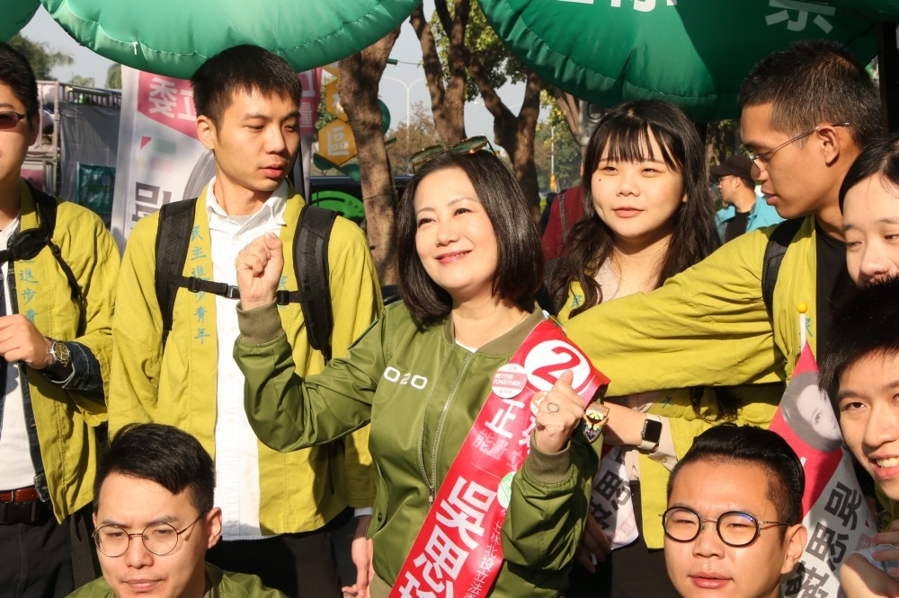 吳思瑤宣布當選，拿下台北市第1選區立委。（資料照片／王侑聖攝）
