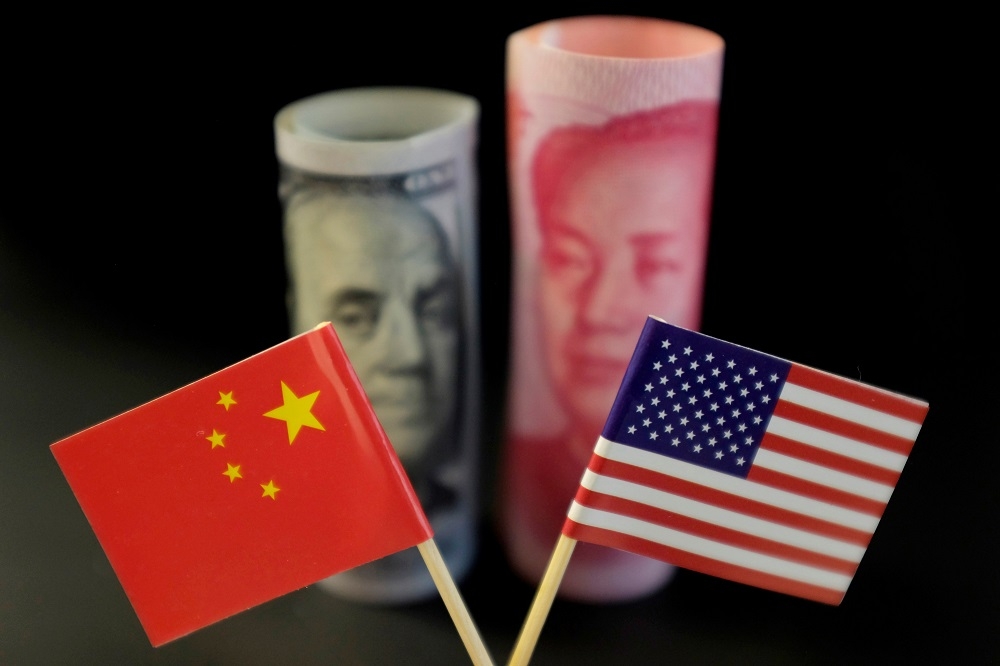 美國與中國的貿易戰延燒逾1年，近日終於出現緩和跡象。（湯森路透）