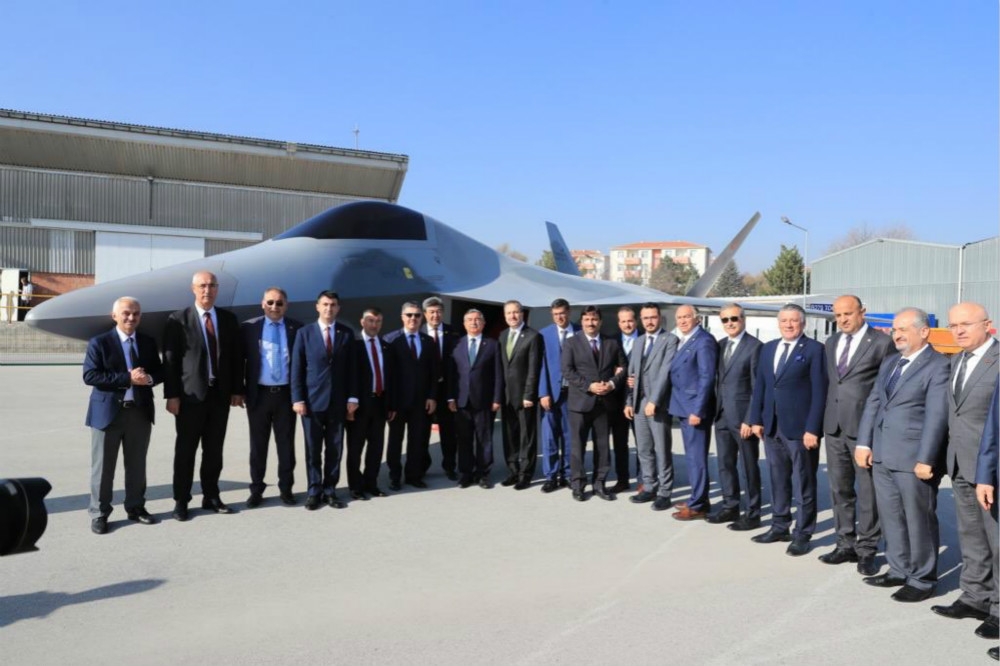 土耳其自製新一代TF-X戰機實體模型。（圖片取自土耳其航太官網）
