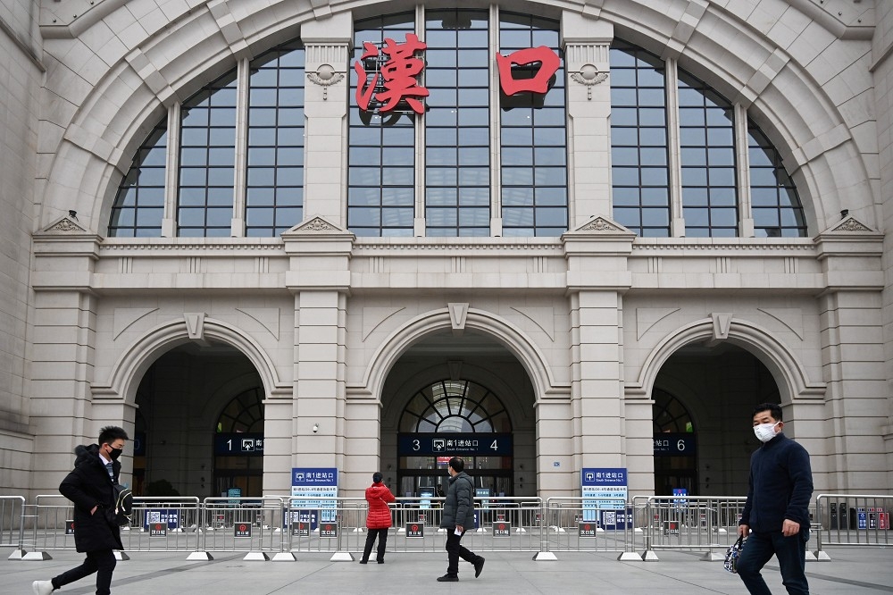 中國湖北省武漢市23日上午10時宣布封城，圖為漢口火車站。（湯森路透）