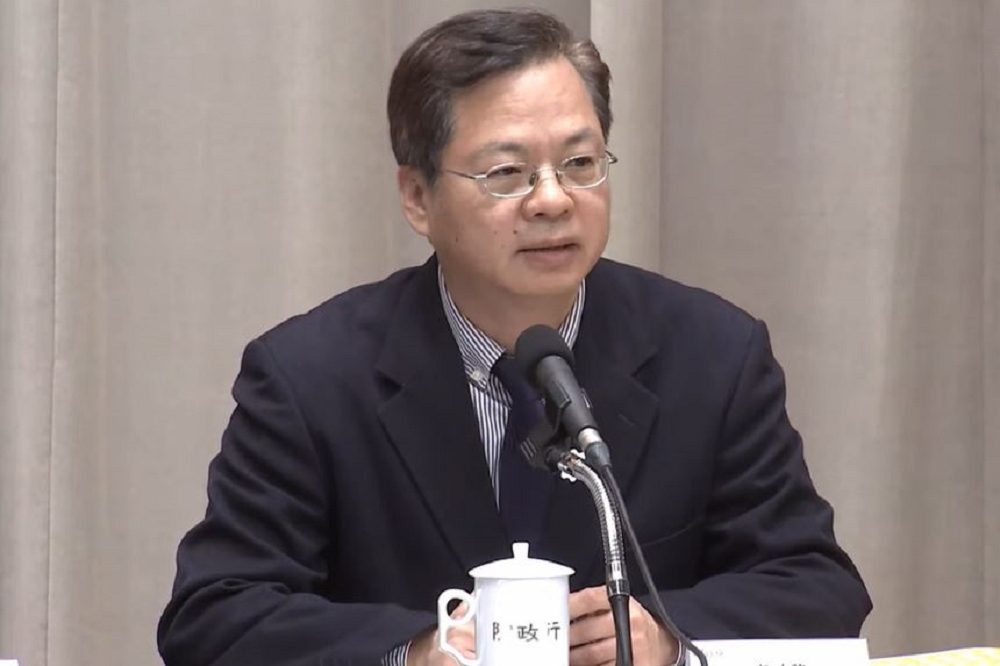 行政院政務委員龔明鑫表示，藝文活動將納入「振興抵用券」的使用範圍。（取自中視新聞）
