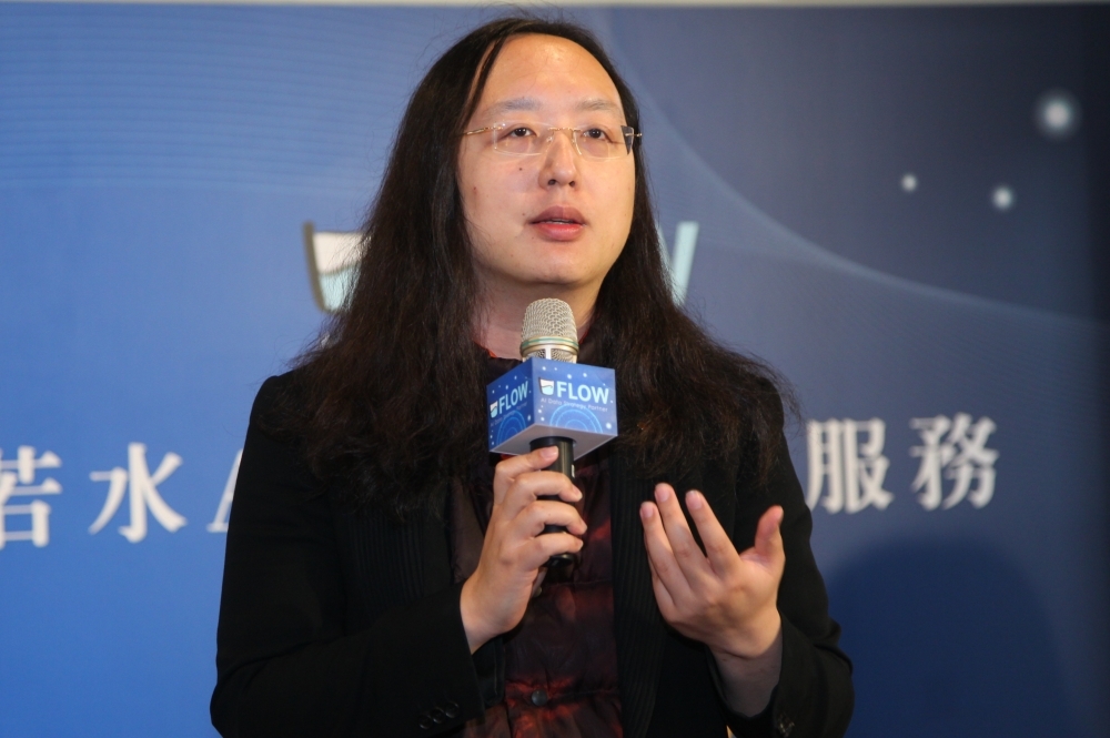 唐鳳日前被日本媒體封為「台灣天才IT大臣」，他15日在臉書還原自己4項設計理念，甚至透露曾考慮「一次配銷50片」，引發熱議。（資料照片／張哲偉）