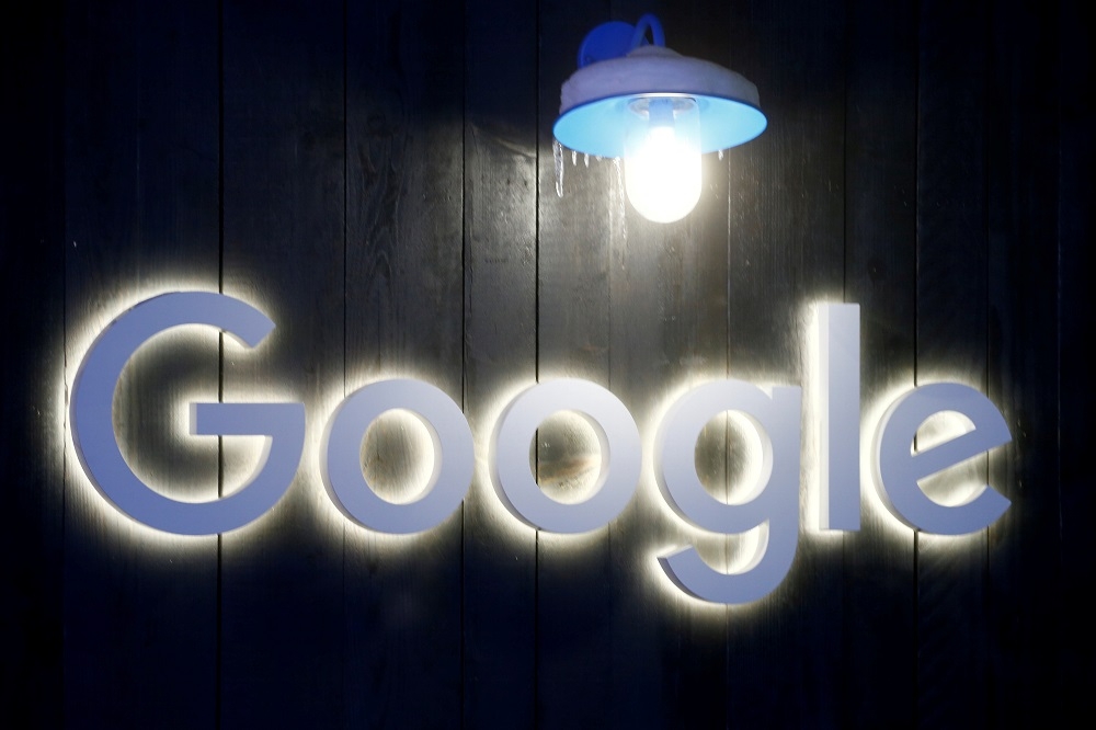 美國政府批准 Google 母公司 Alphabet ，啟用太平洋光纖網路（Pacific Light Cable Network）連接加州與台灣的部分。（湯森路透）