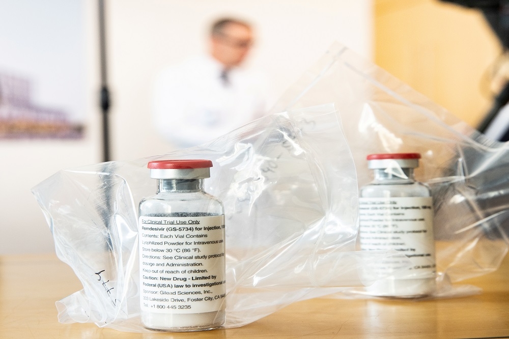 美國藥廠吉利德最初研發瑞德西韋，是針對伊波拉（Ebola）進行藥物開發，但效果甚微。（湯森路透）