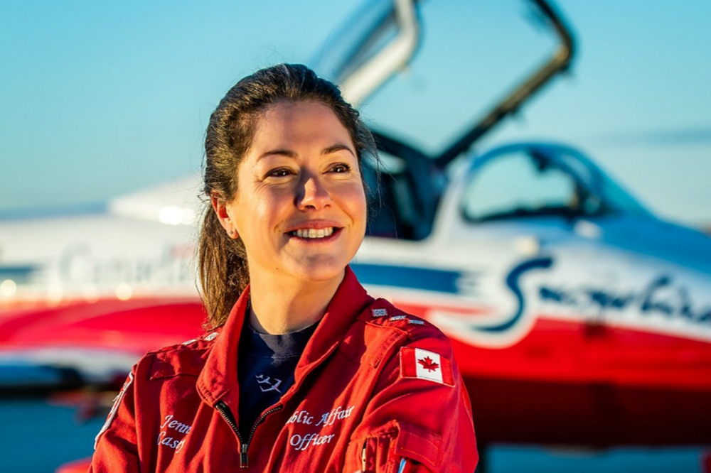 不幸在飛行表演墜機殉職的加拿大空軍飛行員珍凱西上尉。（湯森路透）