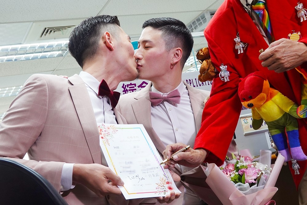 同性結婚登記專法24日將上路滿一周年！據內政部統計，截至5月22日止，全國完成同性結婚登記對數共4021對。（資料照片／羅佳蓉攝）
