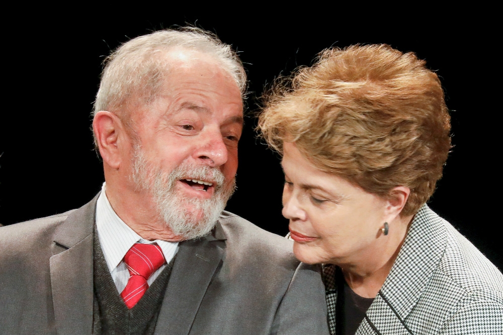 巴西兩任前總統：魯拉（左）與羅賽芙（右）。（湯森路透）
