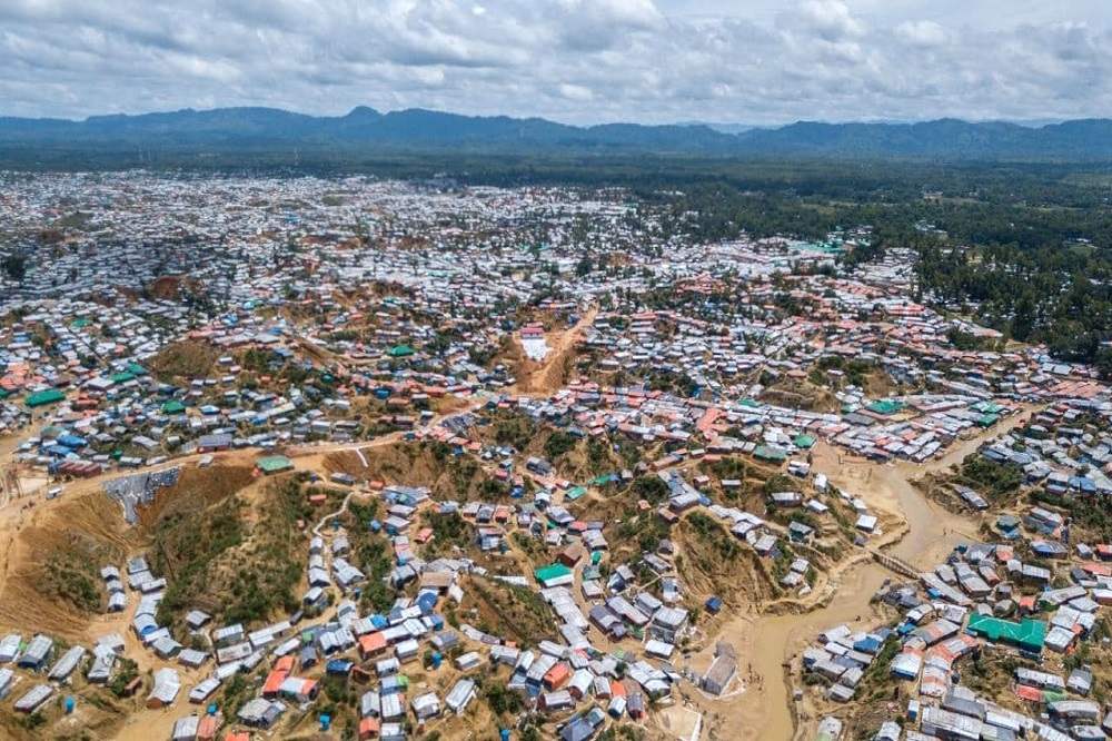 面積20平方公里的科克斯巴扎爾難民營，是86萬羅興亞難民暫時的「家」。（台灣世界展望會提供）