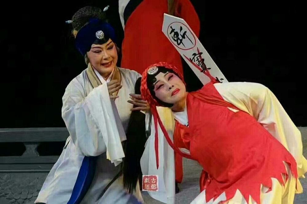 2016年10月6日，洛陽歌劇院演出的《竇娥冤》劇照（圖片取自網路）