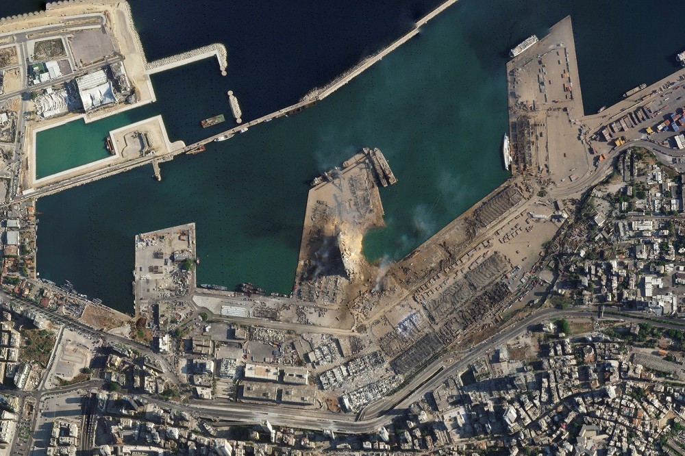 黎巴嫩首都發生嚴重爆炸案，留下巨大的隕石坑。（湯森路透）