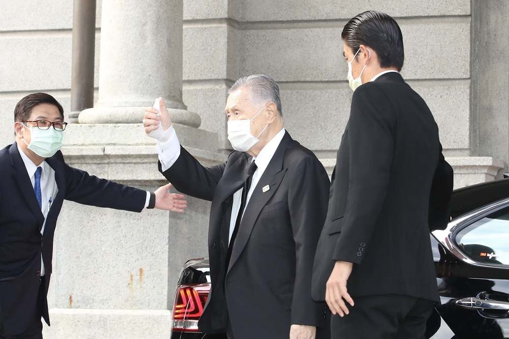 森喜朗（圖中間）在致詞中暴露來台悼念李前總統，是首相安倍授意。（王侑聖攝）