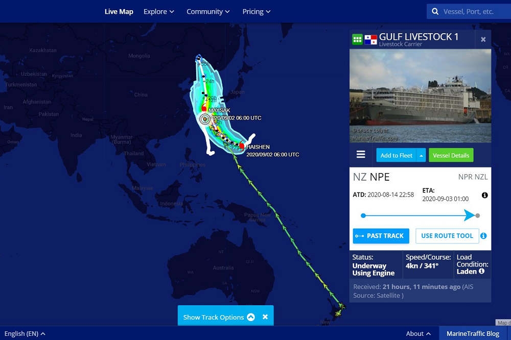 一艘巴拿馬籍貨船2日凌晨在日本海域翻覆，經搜救後，目前尋獲一名菲律賓籍船員。（取自MarineTraffic推特）