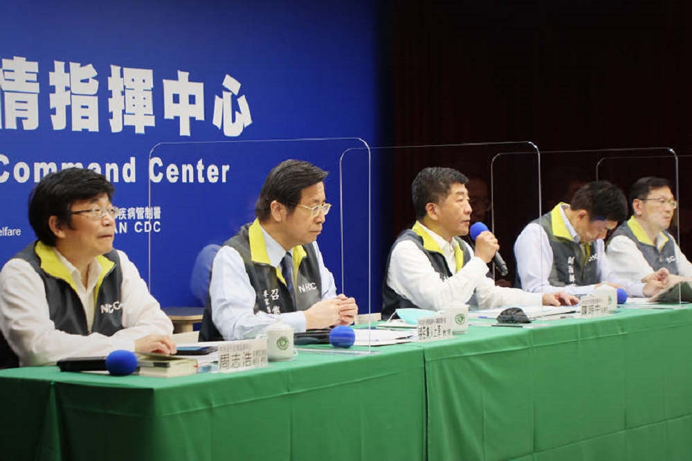 中央流行疫情指揮中心９日舉行記者會，將越南、香港訂為低、中低風險國家／地區。（指揮中心提供）