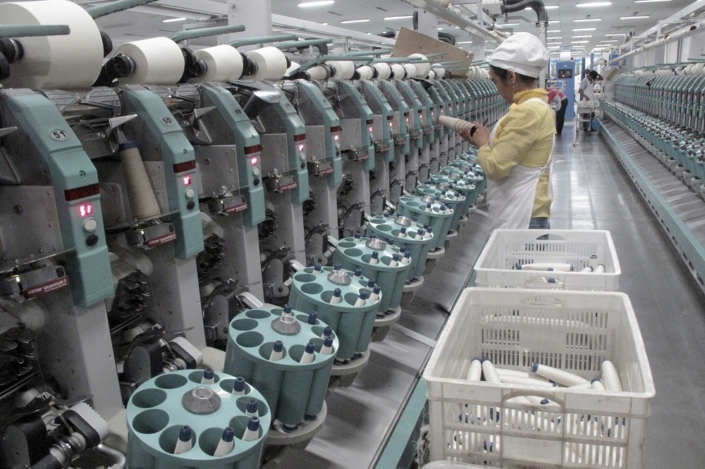美國下暫扣令抵制新疆強迫勞動產品。（湯森路透）