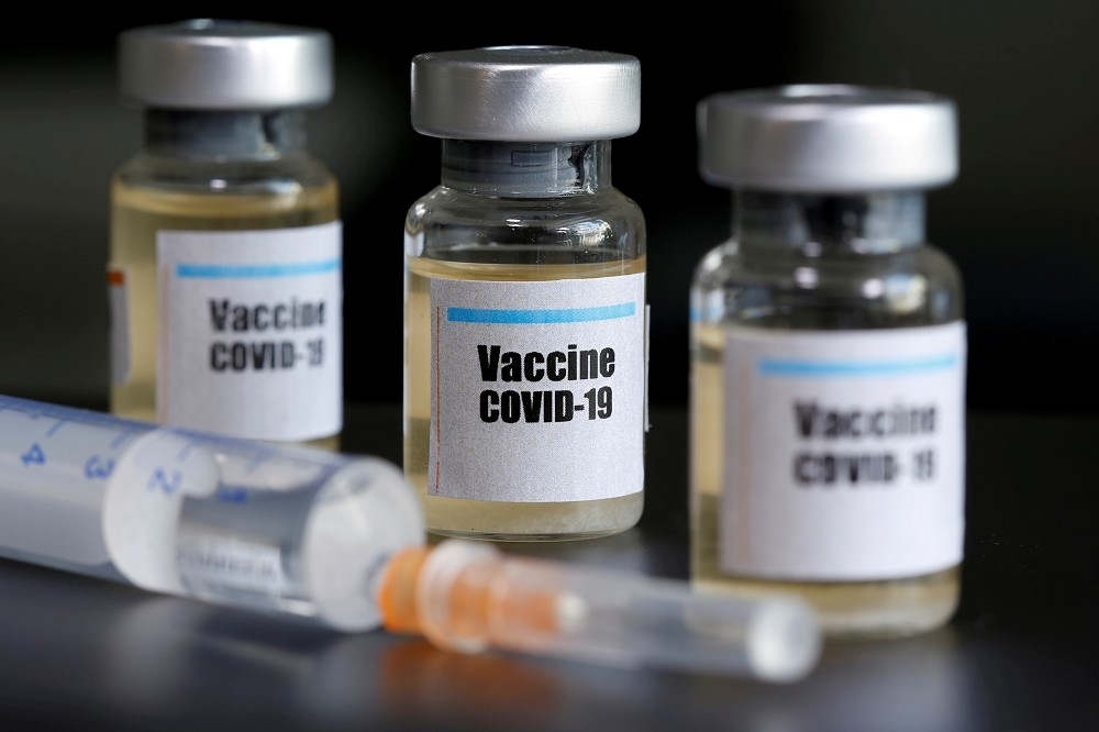 衛福部表示，國產疫苗最快2021年第2季上市。（湯森路透）