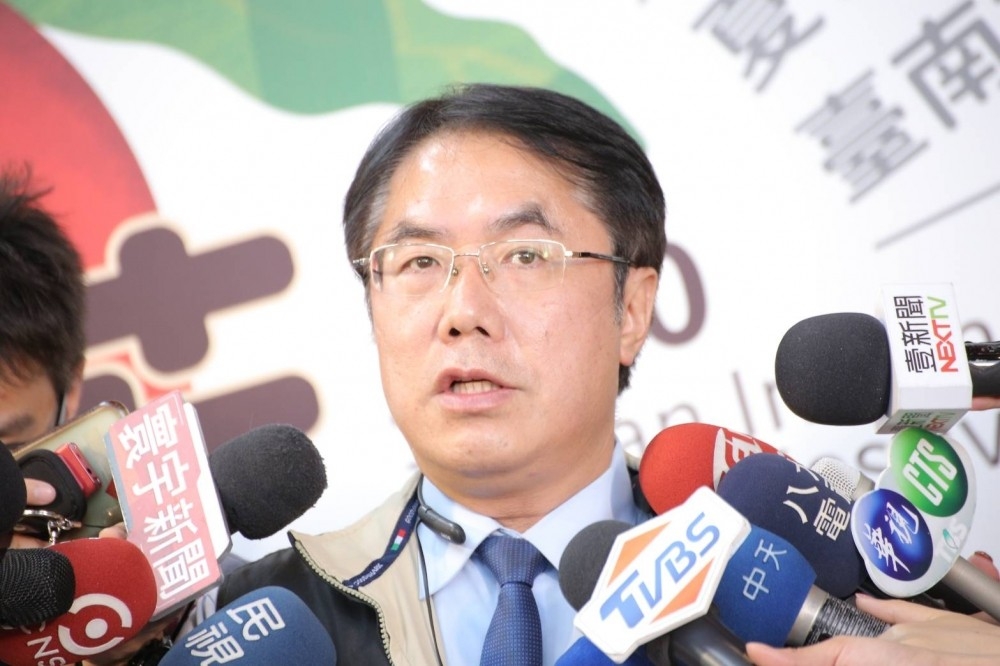 台南市長黃偉哲2日宣布將成立「1029擴大校園安全會報」，全面清查校園住宿區周邊照明、交通安全。（資料照片／楊約翰攝）