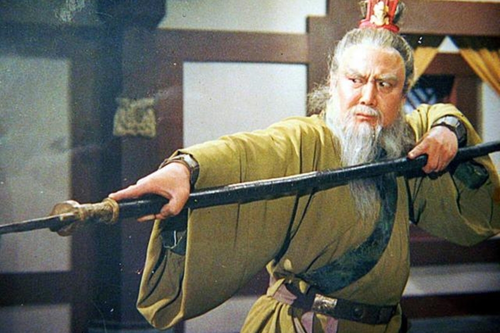 中國資深男星王洪濤在1994年中國央視電視劇《三國演義》中飾演黃忠（圖片取自網路）