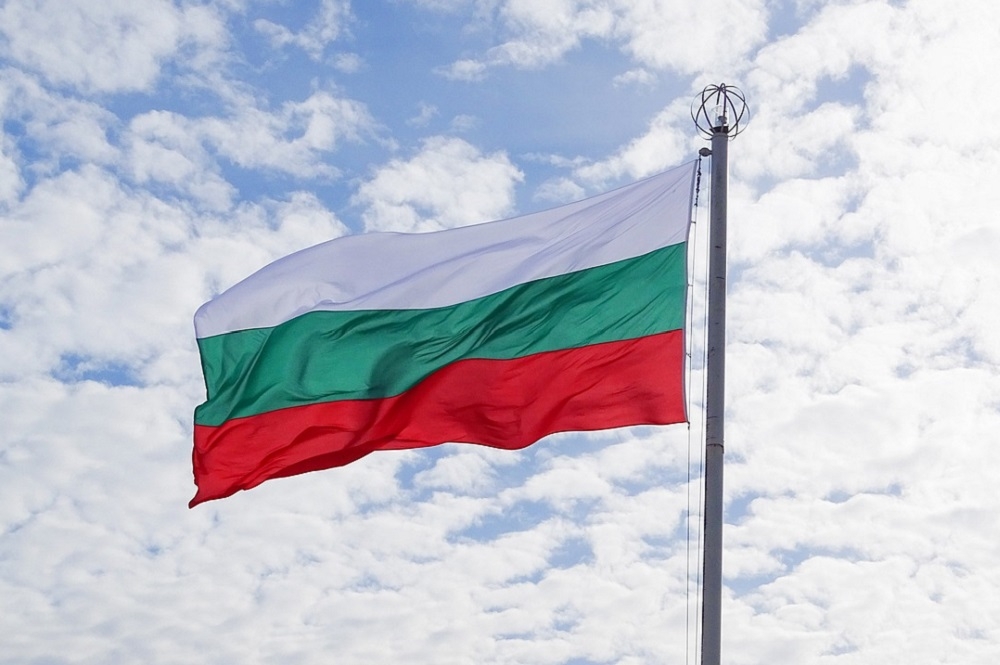 保加利亞國旗飄揚。（pixabay）
