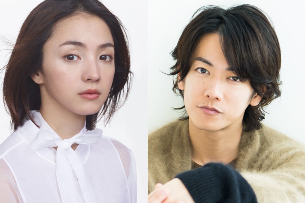 滿島光（左）與佐藤健合拍Netflix新劇《初戀》，預計2022年上線。（Netflix提供）