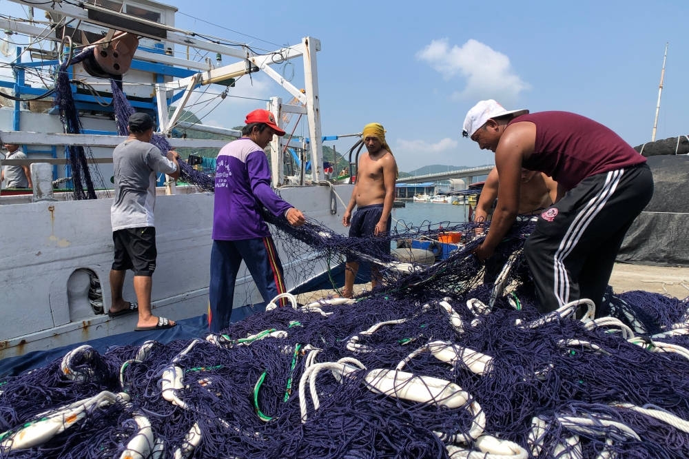 針對遠洋外籍漁工的人權，國家人權委員會表示，政府的政策落實效果不足。（資料照片／李景濤攝）