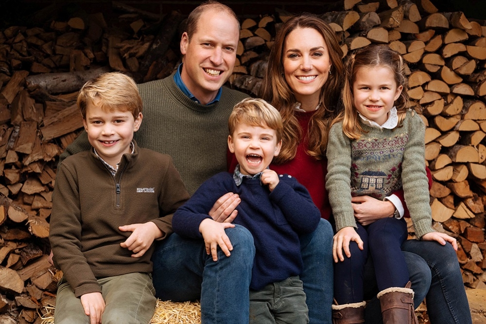 威廉王子（左）與凱特王妃（右）共育有3名子女。（湯森路透）